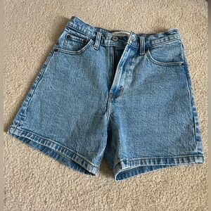 Abercrombie high rise dad short